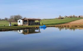 Etang Pre De La Font